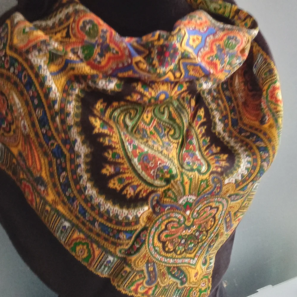 Vibrant Paisley Print Scarf 100% Acrylic Square Shawl Made in‎ Japan